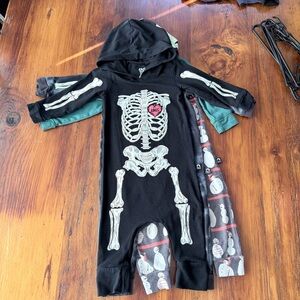 Black Skeleton Hooded Romper Rags